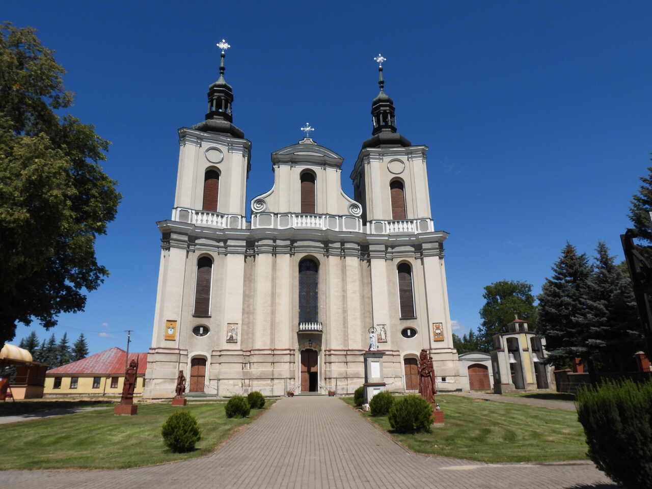 kościół w Woli Gułowskiej